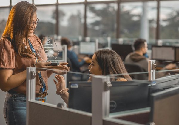 Emploi sans expérience à pau : trouvez votre premier poste !