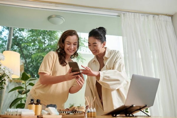 Comment intégrer des pratiques de feedback constructif dans un environnement de start-up?